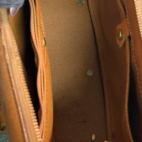 Vintage Dooney and Bourke purse - Picture 6 of 9